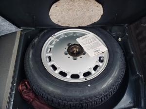 Mercedes-Benz 560 SL 1986 года  (NA)